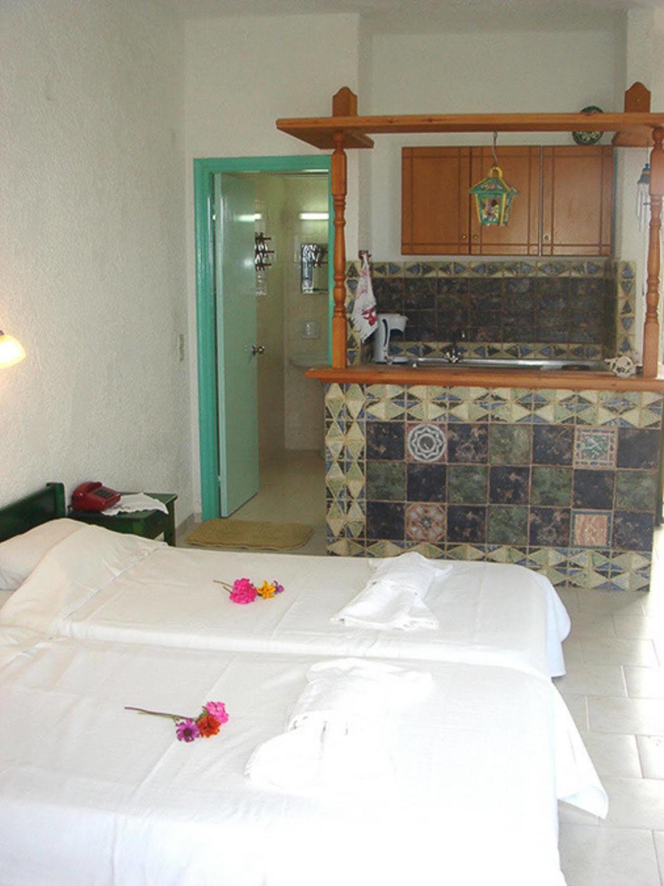 Finiki View Hotel Apartments Dış mekan fotoğraf